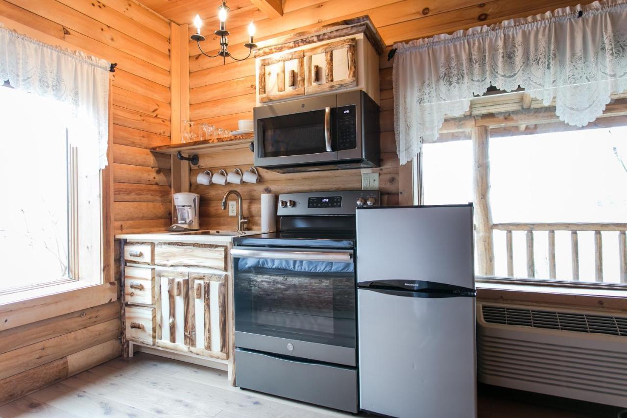 Coblentz Country Lodge By Amish Country Lodging Berlin Extérieur photo